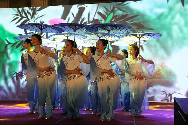 乐动(中国)集团2016年会 